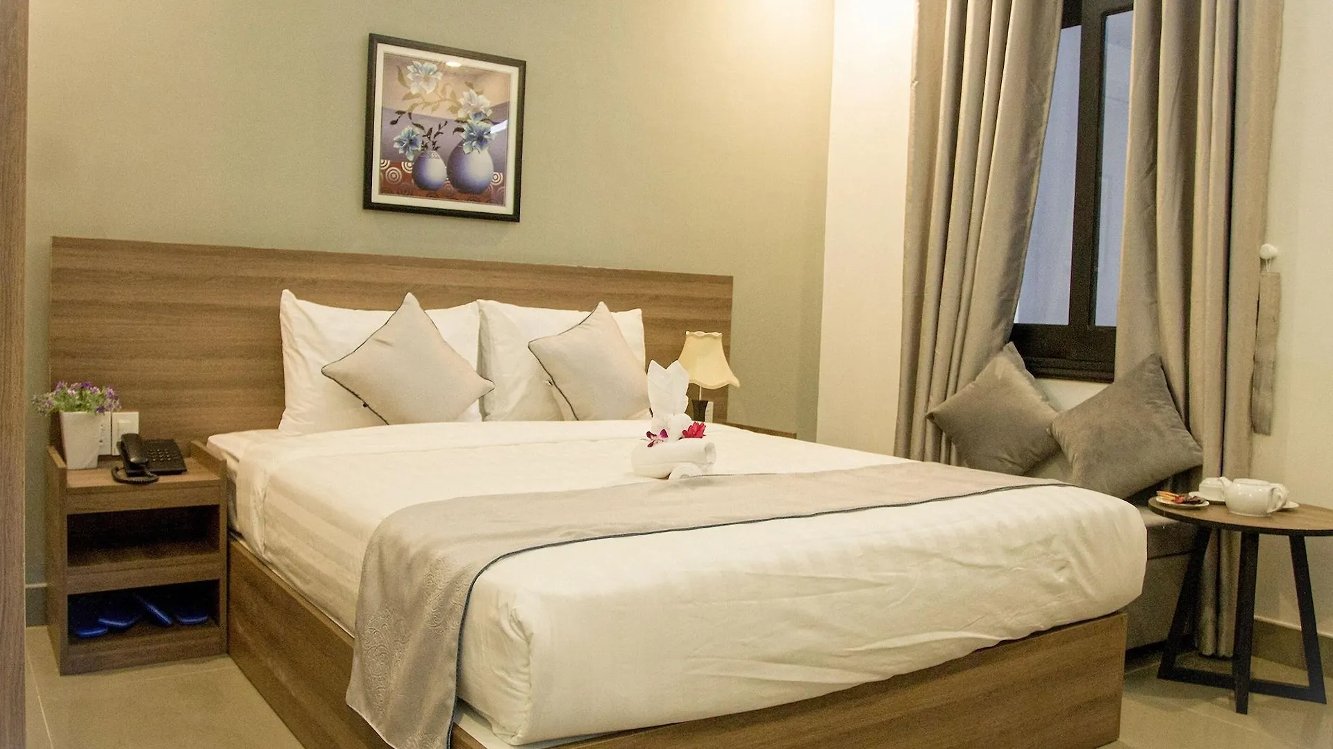 An Hoi Canary Hotel Da Nang 2*,