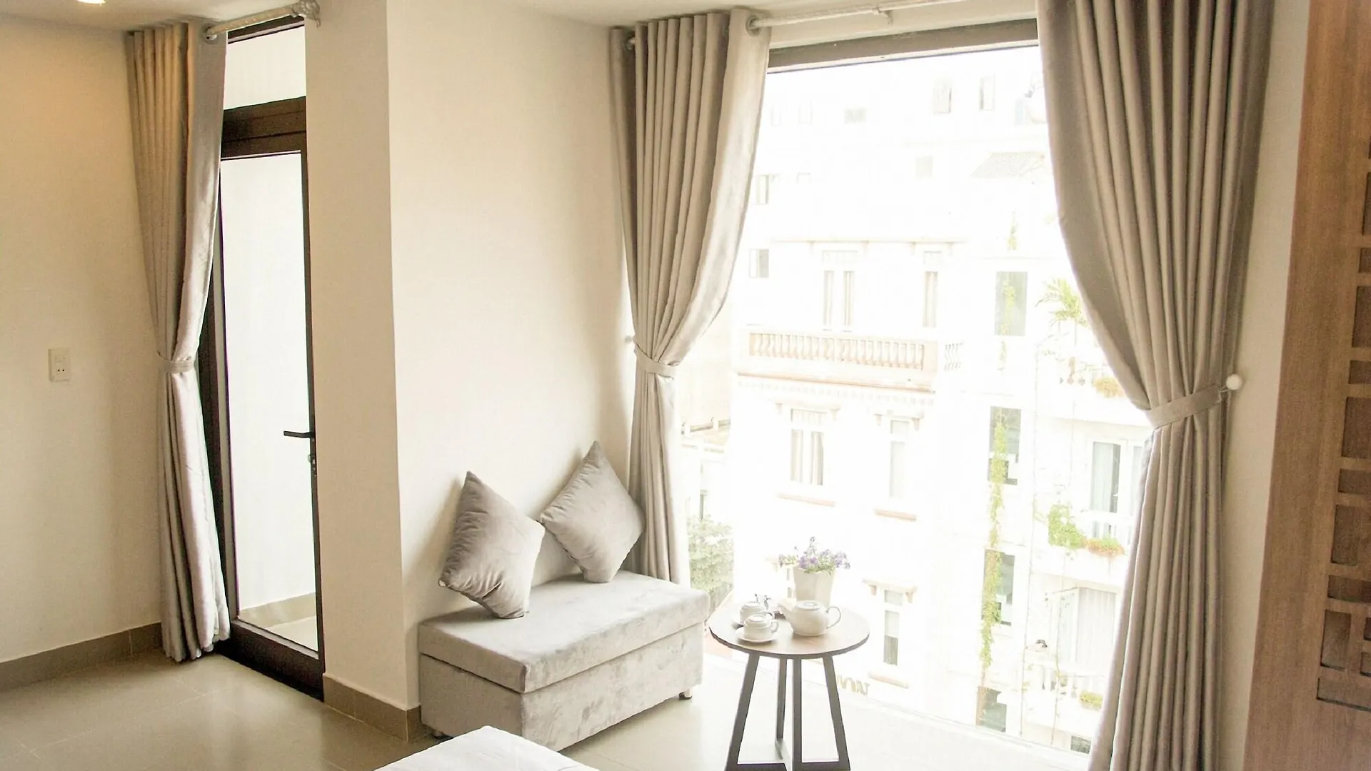 **  An Hoi Canary Hotel Da Nang Vietname